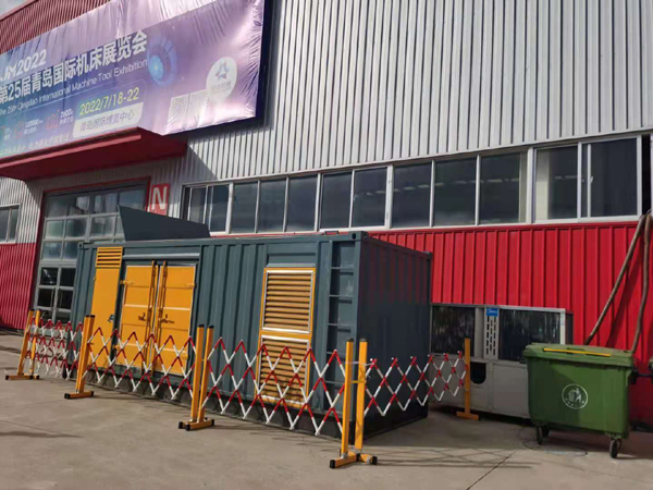 西夏一起发电机滑环环火停机事件分析报告